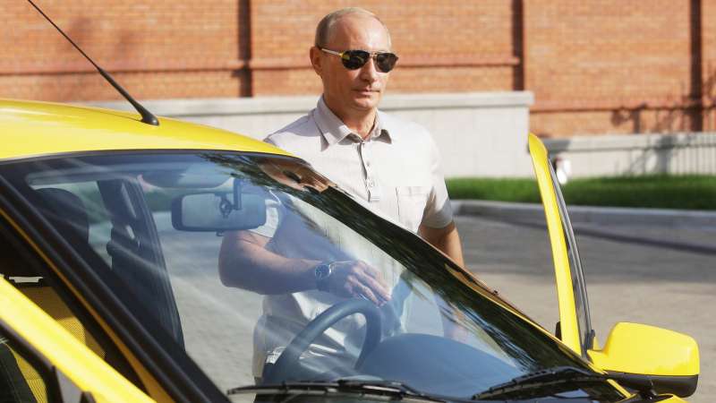 Putin alla guida