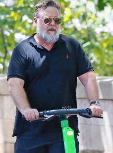 russell crowe in vacanza a roma
