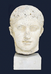 testa di atleta di epoca romana in mostra a villa d'este a tivoli