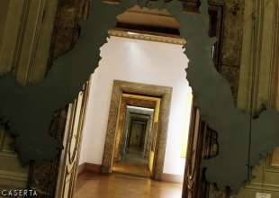 luciano fabro italia porta collezione terrae motus reggia di caserta