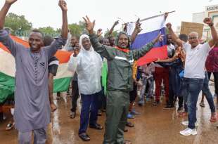 proteste anti francesi a diamey in niger 3