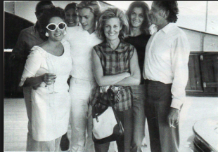 Marina Cicogna e Florinda Bolkan Liz Taylor e Richard Burton e Helmut Berger