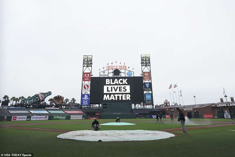 black lives matter campo di baseball