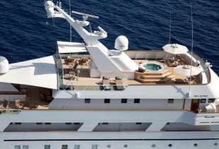 lo yacht esmeralda 5