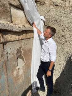 pompei, scoperta nuova tomba 16