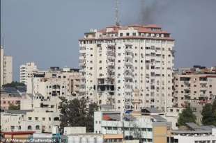 attacco missilistico israeliano a gaza 7
