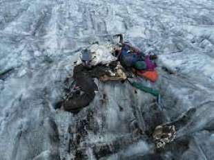 corpo mummificato sul ghiacciaio stockji