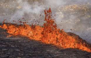 eruzione faglia Fagradalsfjall islanda