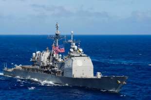 incrociatore statunitense nello stretto di taiwan