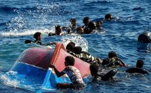 migranti nel mediterraneo 10