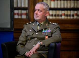 Pietro Serino capo di Stato Maggiore dell’Esercito
