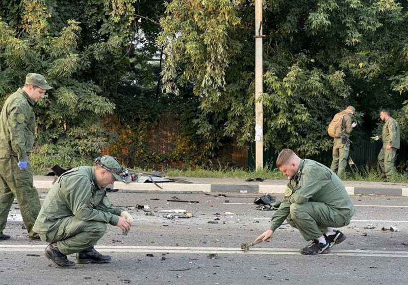 rilievi dell esercito sul luogo dell attentato a darya dugina
