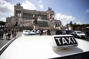 taxi a roma