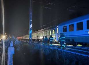 treno uccide cinque operai alla stazione di brandizzo torino 5