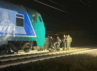 treno uccide cinque operai alla stazione di brandizzo torino 8