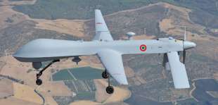 drone predator aeronautica militare