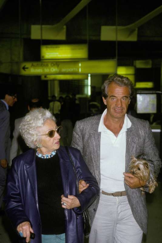 jean paul belmondo con sua madre madeleine belmondo nel 1985.