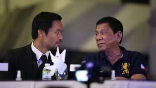 manny pacquiao con il presidente delle filippine duterte 7