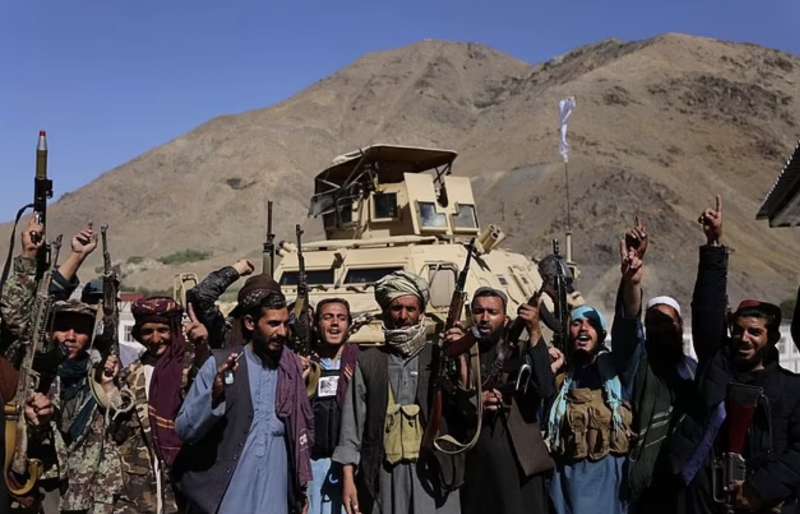 talebani conquistano valle del panshir 1