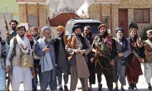 talebani conquistano valle del panshir