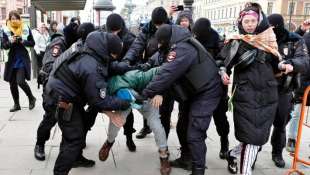 proteste per la mobilitazione militare in russia