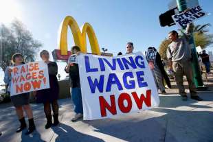 proteste salario minimo california 3