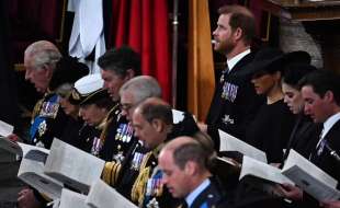 reali inglesi al funerale della regina elisabetta 2