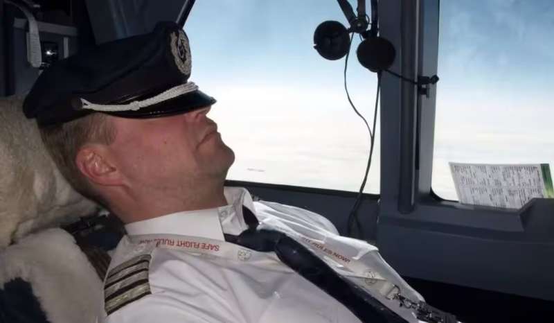 pilota dorme 1