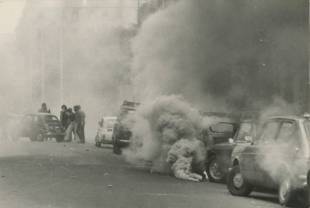 scontri polizia estremisti di sinitra roma 1977