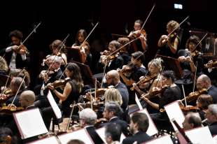 orchestra santa cecilia 81