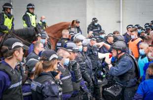 addestramento della polizia scozzese per la cop26 di glasgow 21