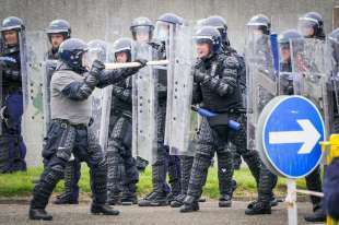 addestramento della polizia scozzese per la cop26 di glasgow 24
