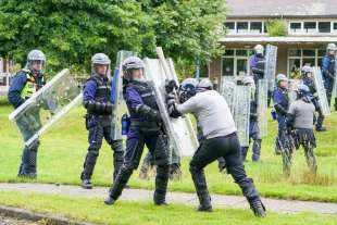 addestramento della polizia scozzese per la cop26 di glasgow 28
