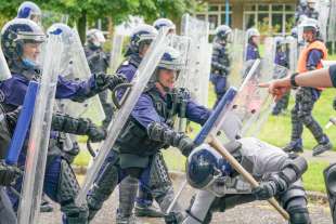 addestramento della polizia scozzese per la cop26 di glasgow 30