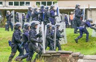 addestramento della polizia scozzese per la cop26 di glasgow 32