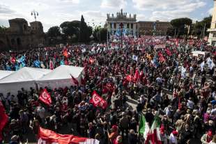 manifestazione dei sindacati contro tutti i fascismi 3