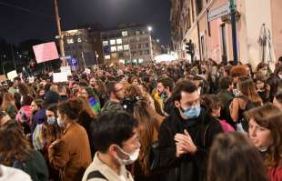 manifestazione di protesta contro la bocciatura del ddl zan contro l omofobia foto di bacco