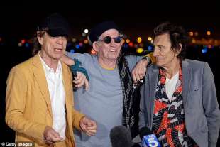 Mick Jagger, Keith Richards e Ronnie Wood 2