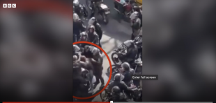 iran manifestante molestata dalla polizia 3