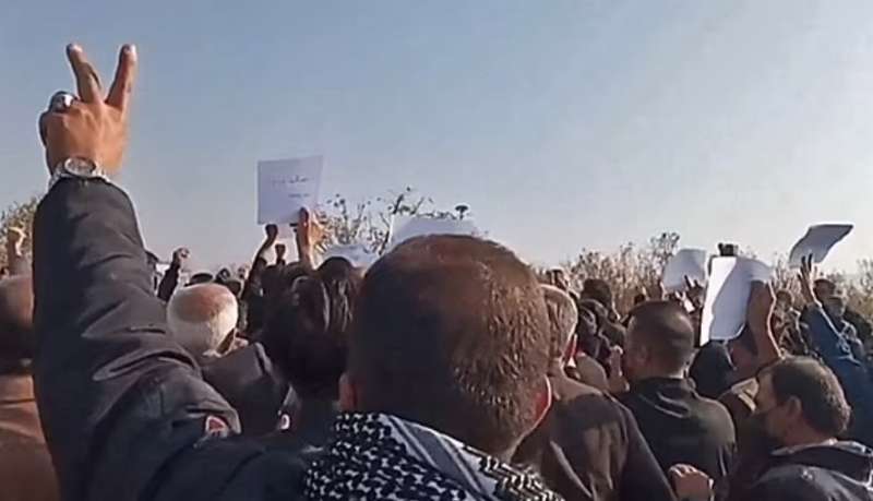 manifestanti in iran per mahsa amini 1 3