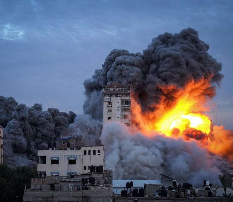 bombardamenti israeliani a gaza foto di motaz azaiza 7