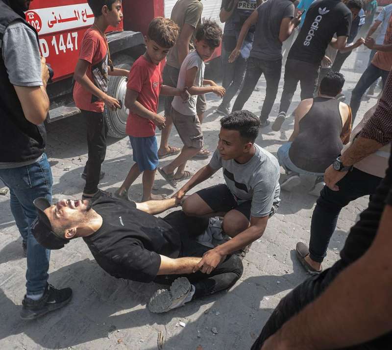 bombardamenti israeliani a gaza foto di motaz azaiza 9