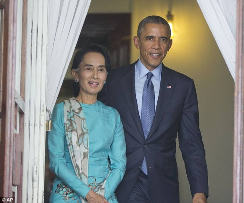 barack obama incontra aung san suu kyi 3