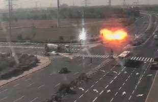 un razzo da gaza colpisce un'autostrada in israele