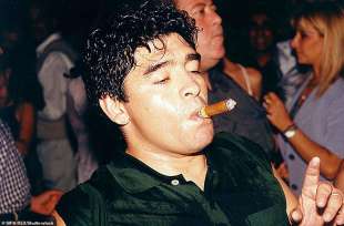 diego armando maradona in uruguay nel 1999