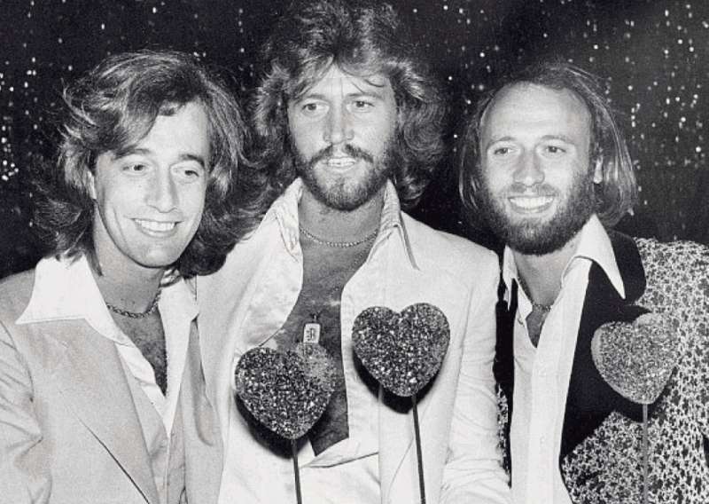 I BEE GEES