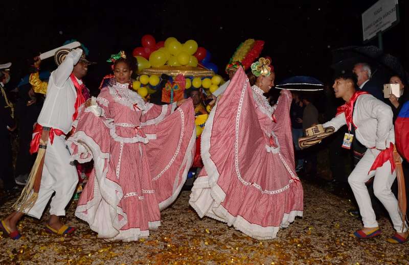 ballerini del carnevale di barranquilla foto di bacco (9)