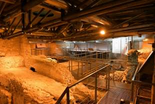 scavi archeologici dell hotel harry s bar trevi (2)
