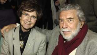 ALAIN E CATHERINE Robbe Grillet