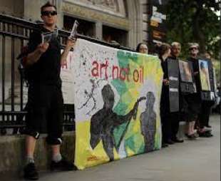 art not oil proteste contro i finanziamenti di bp ai musei